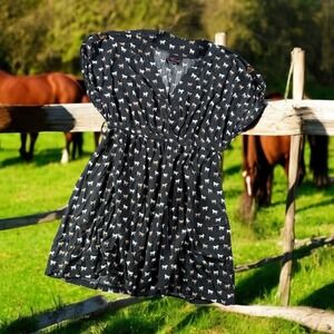 Torrid Horse Print Dress Women 2 V-Neck Western Ranch Rayon Blend‎ Distressed
